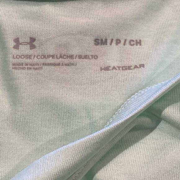 Under Armour loose fit heat gear Womens Small mint green short sleeve T-shirt - Picture 4 of 7